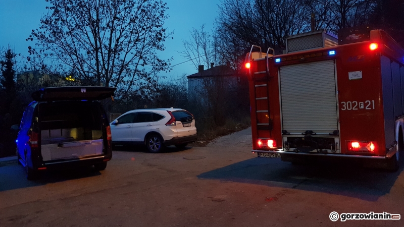 5/6 Zwłoki odnalezione w krzakach przy ul. Sienkiewicza