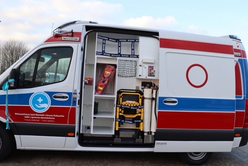 5/10 Nowa karetka dla gorzowskiego szpitala