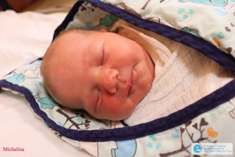 4/4 Prezenty dla maluchów urodzonych w Nowy Rok w gorzowskim szpitalu