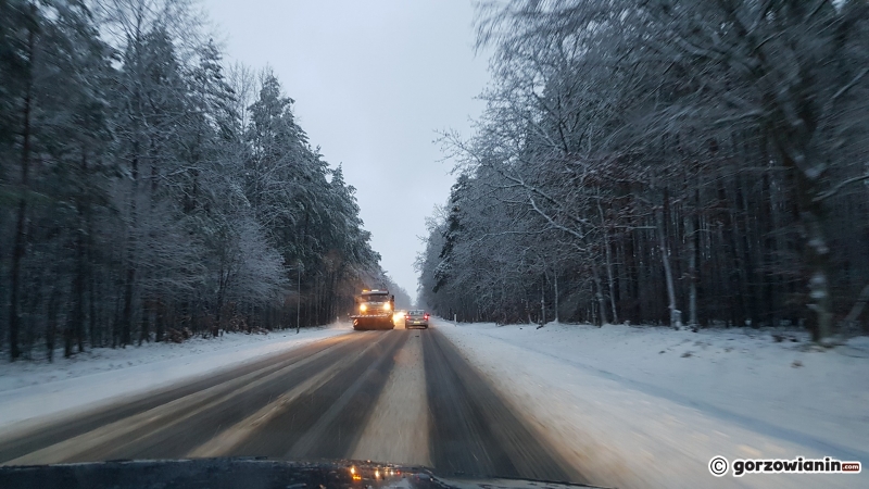 6/8 Fatalne warunki na drogach w okolicach Gorzowa