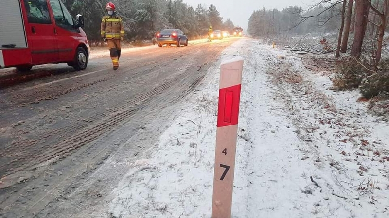 8/8 Fatalne warunki na drogach w okolicach Gorzowa