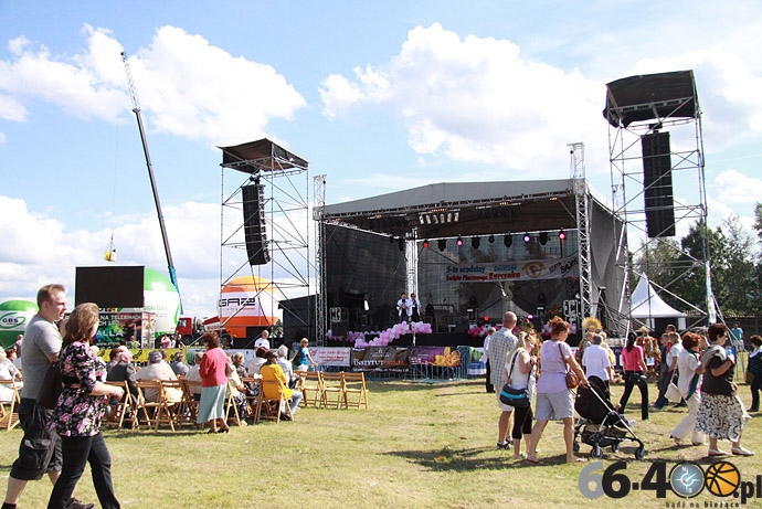 14/44 Święto Pieczonego Kurczaka 2011