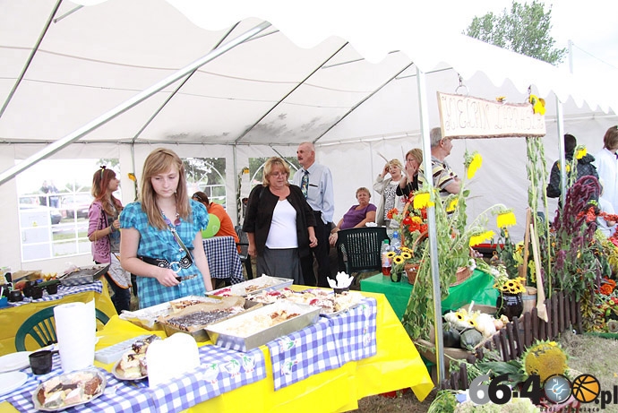 28/44 Święto Pieczonego Kurczaka 2011