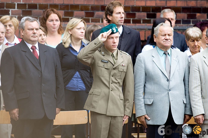 11/18 Inauguracja roku szkolnego 2011/2012 - Zespół Szkół Ekonomicznych