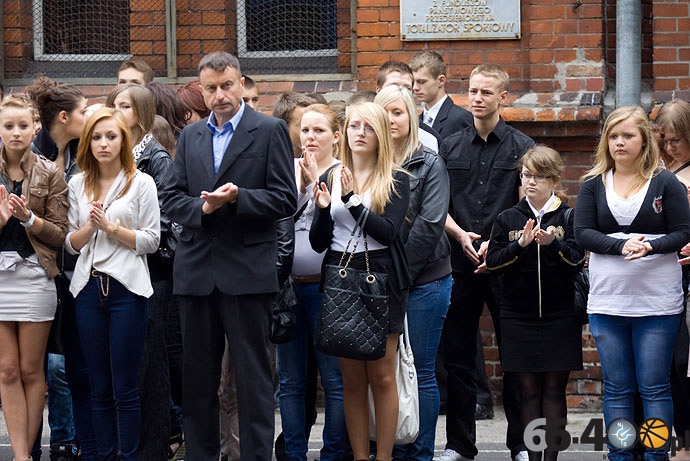 16/18 Inauguracja roku szkolnego 2011/2012 - Zespół Szkół Ekonomicznych