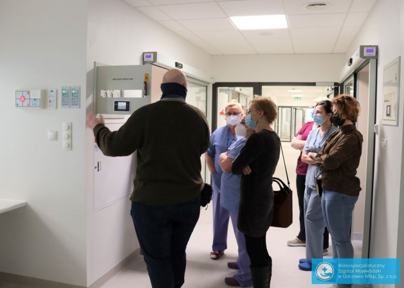 8/10 Pawilon dla Oddziału Anestezjologii i Intensywnej Terapii