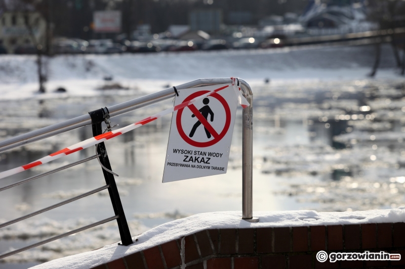 5/7 Dolna część bulwaru zamknięta