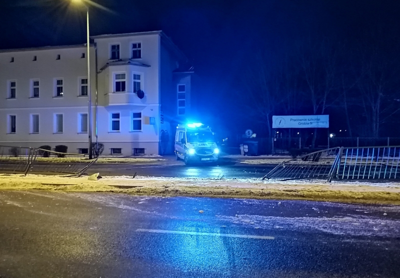 4/5 Dachowanie forda przy Grobla