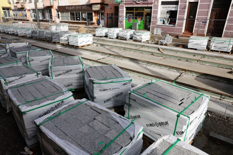 17/31 Postęp prac przy ul. Chrobrego i Mieszka I