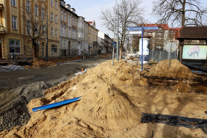 24/31 Postęp prac przy ul. Chrobrego i Mieszka I