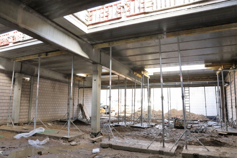 12/34 Trwa budowa Centrum Edukacji Zawodowej i Biznesu