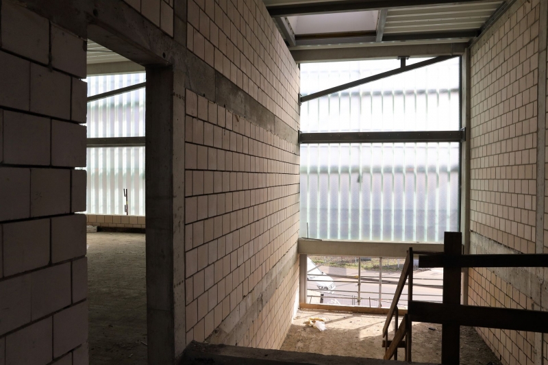 29/34 Trwa budowa Centrum Edukacji Zawodowej i Biznesu