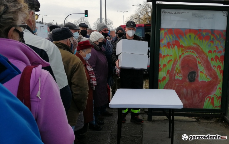 3/17 Rozdawanie maseczek w Gorzowie