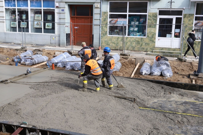 25/36 Postęp prac przy ul. Chrobrego i Mieszka I 