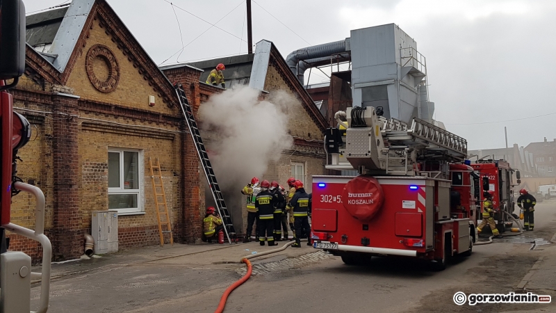 10/11 Pożar archiwum LUW na Zawarciu