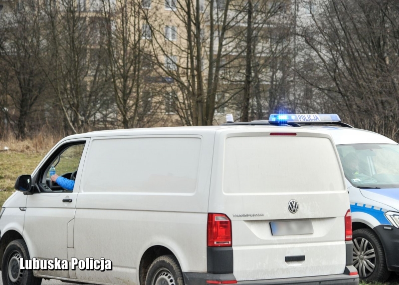 13/14 Policyjny dron patrolował ulice Gorzowa