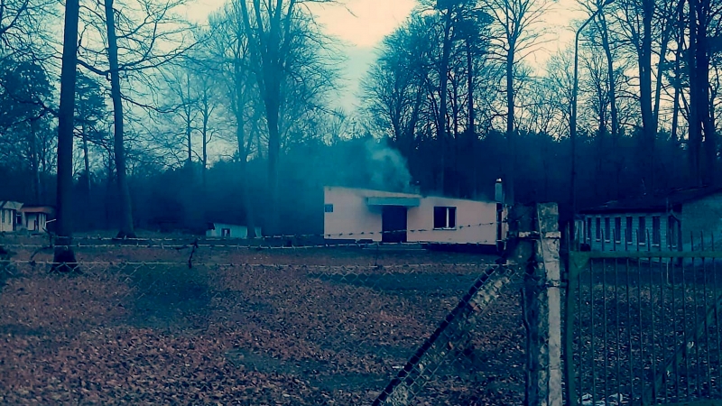 4/4 Pożary traw i domku na terenie policyjnego ośrodka