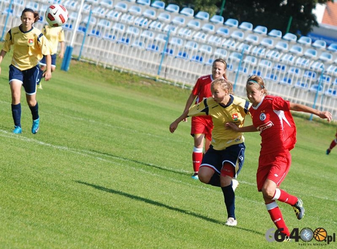 8/46 TKKF Stilon Gorzów - GOSiR Piaseczno 0:3