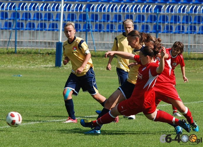 31/46 TKKF Stilon Gorzów - GOSiR Piaseczno 0:3