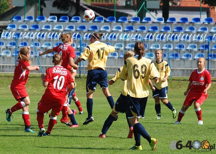 39/46 TKKF Stilon Gorzów - GOSiR Piaseczno 0:3