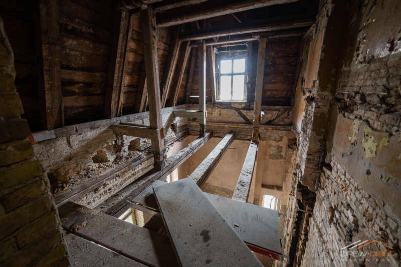 5/22 Postęp prac przy Willi Jaehnego