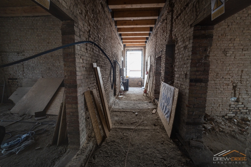 20/22 Postęp prac przy Willi Jaehnego