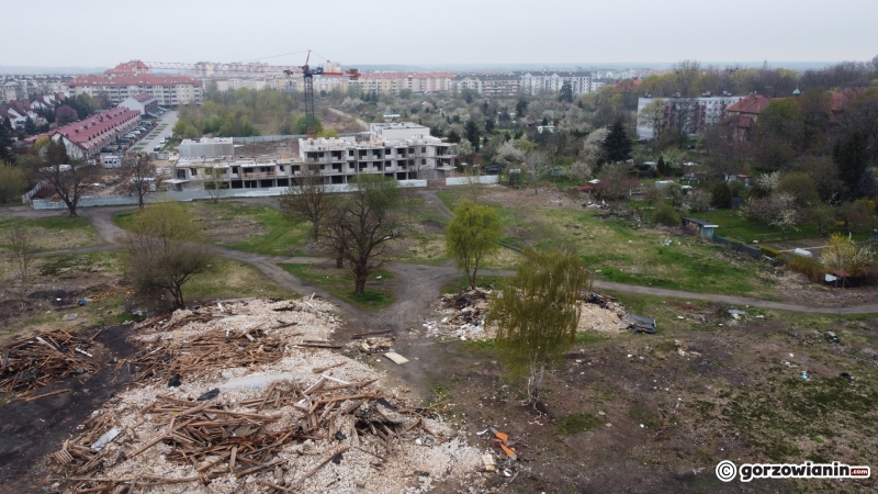 8/11 Wyburzony budynek przy ul. Walczaka