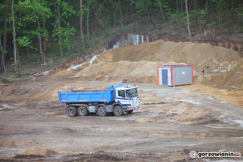 8/9 Budowa hali widowiskowo-sportowej