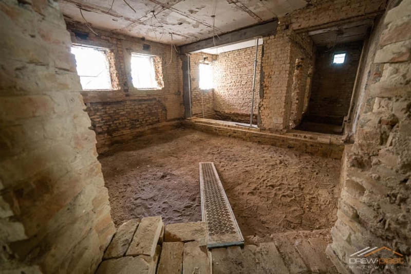 16/20 Prace remontowe w Willi Jaehnego