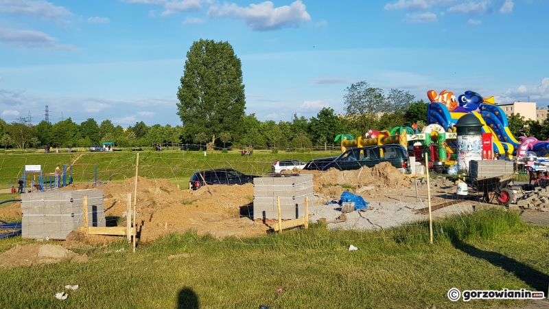 6/7 Budowa Weranda Bistro Grill&Coffee w parku Górczyńskim