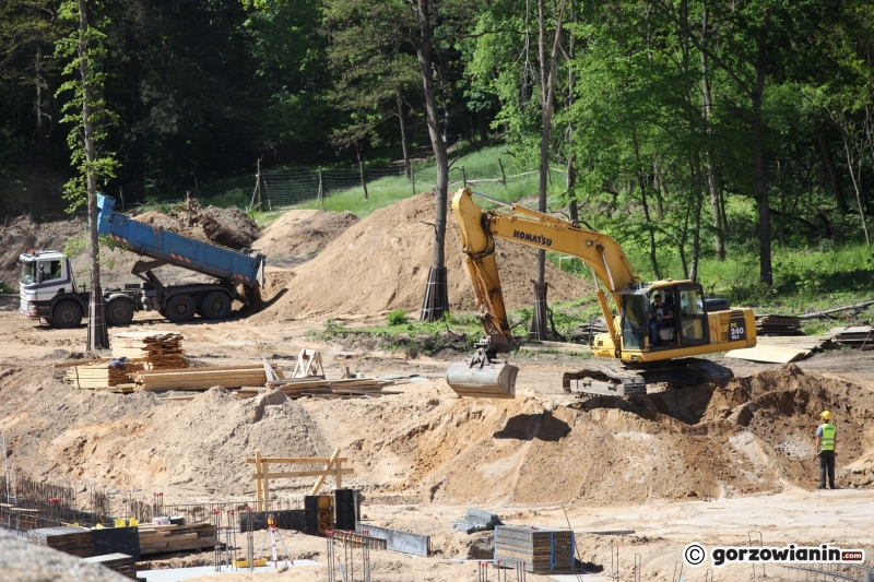 5/18 Postęp prac przy budowie hali widowiskowo-sportowej