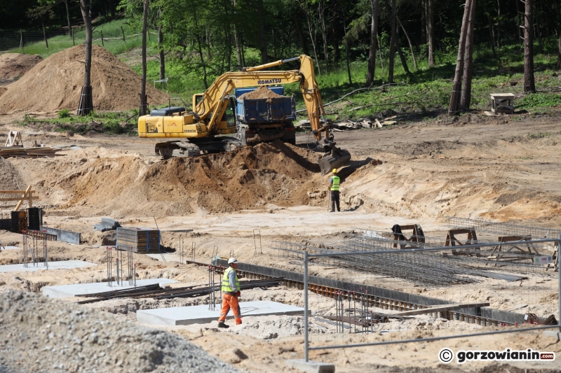 12/18 Postęp prac przy budowie hali widowiskowo-sportowej