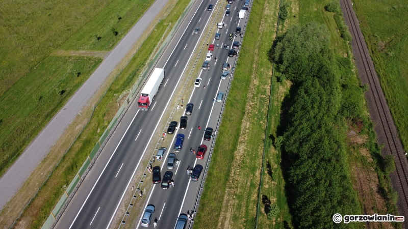 6/7 Wypadek na S3. Zderzenie busa i dwóch osobówek