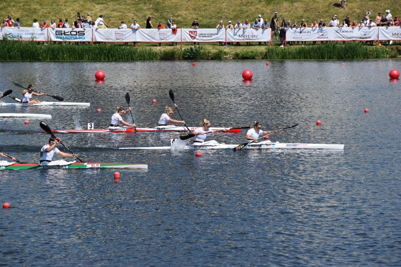 4/5 ME w sprincie kajakowym