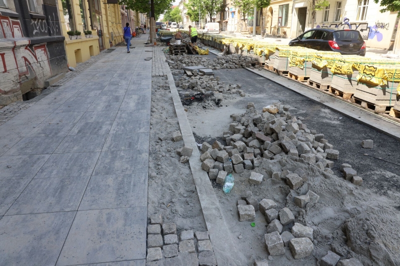 18/25 Postęp prac przy ul. Chrobrego i Mieszka I - czerwiec 2021