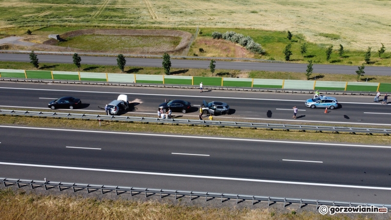 2/5 Zderzenie sześciu aut na S3 koło Gorzowa