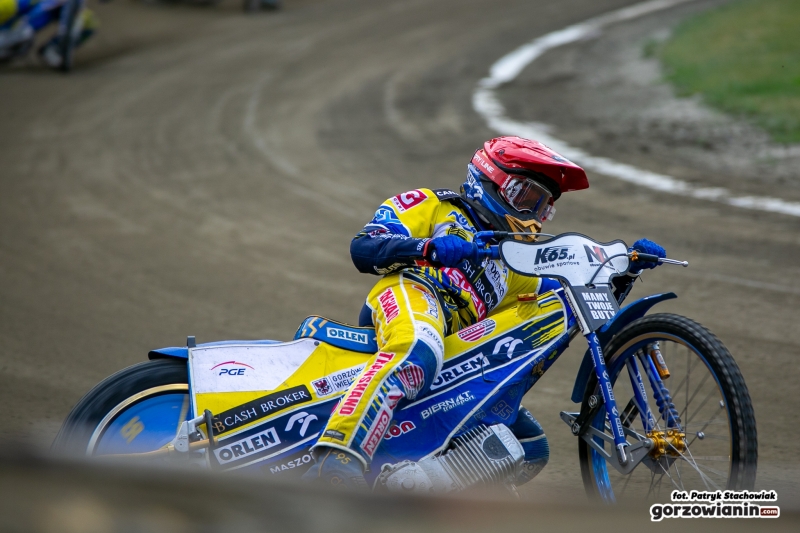 17/28 Stal Gorzów wygrała z GKM Grudziądz 49:41