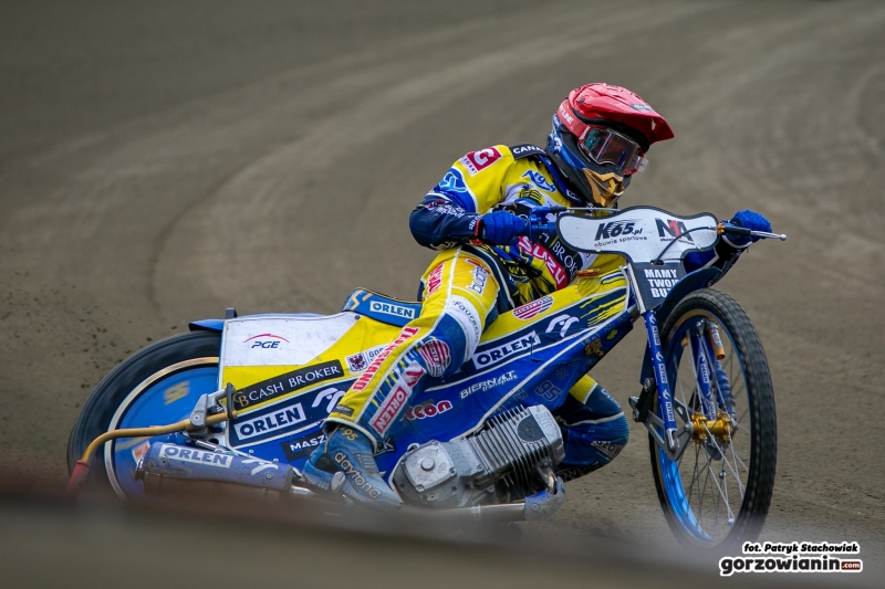 22/28 Stal Gorzów wygrała z GKM Grudziądz 49:41