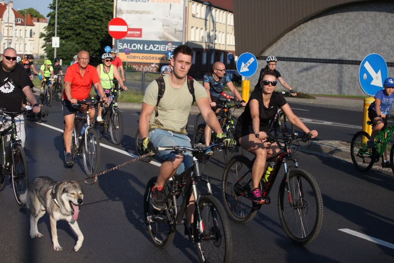 15/16 Masa rowerowa przejechała przez Gorzów