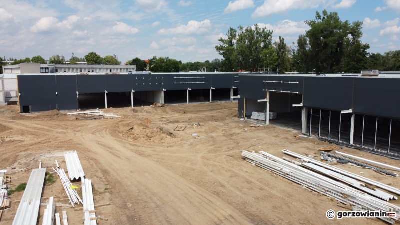 8/12 Postęp prac przy budowie parku handlowego N-Park