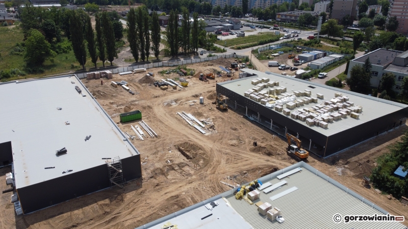 10/12 Postęp prac przy budowie parku handlowego N-Park