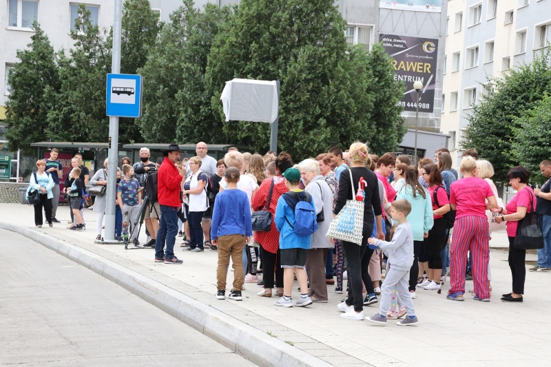 14/16 Przejazd zabytkowym Jelczem