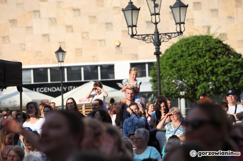12/30 Koncert Majki Jeżowskiej na Starym Rynku