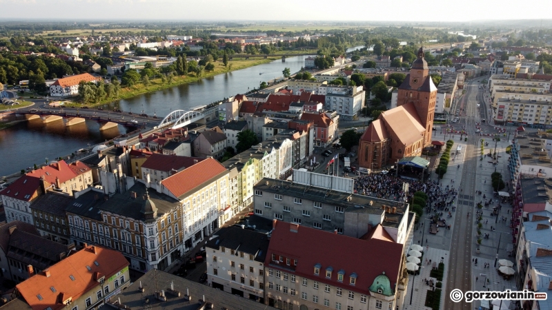 28/30 Koncert Majki Jeżowskiej na Starym Rynku