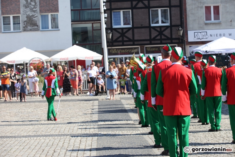 25/38 Pokaz musztry paradnej w wykonaniu Gorzowskiej Orkiestry Dętej