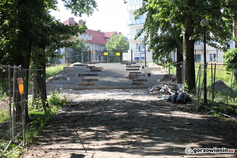 20/33 Tak wygląda obecnie park Róż