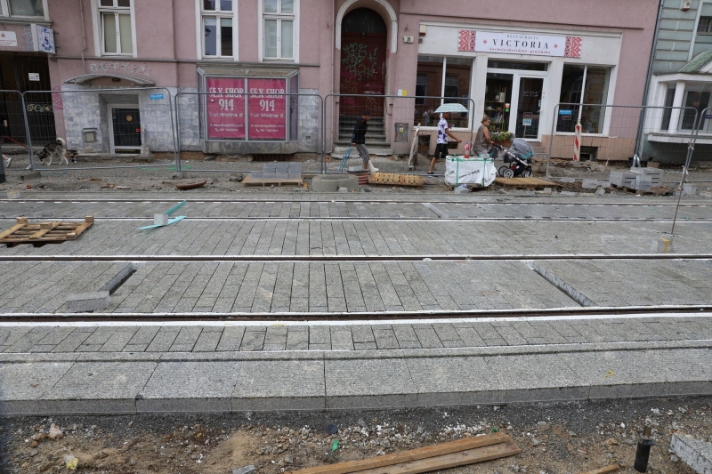 28/33 Postęp prac przy ul. Chrobrego i Mieszka I - lipiec 2021