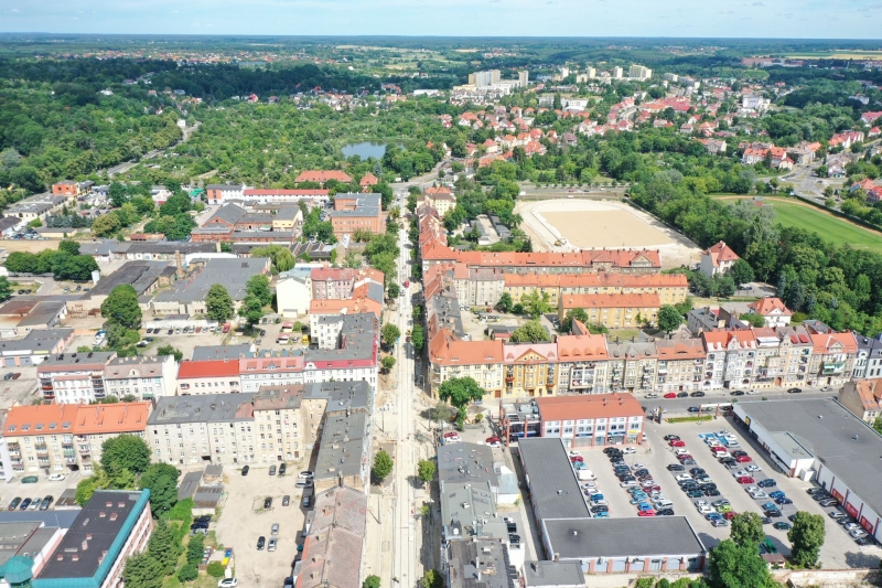 30/33 Postęp prac przy ul. Chrobrego i Mieszka I - lipiec 2021