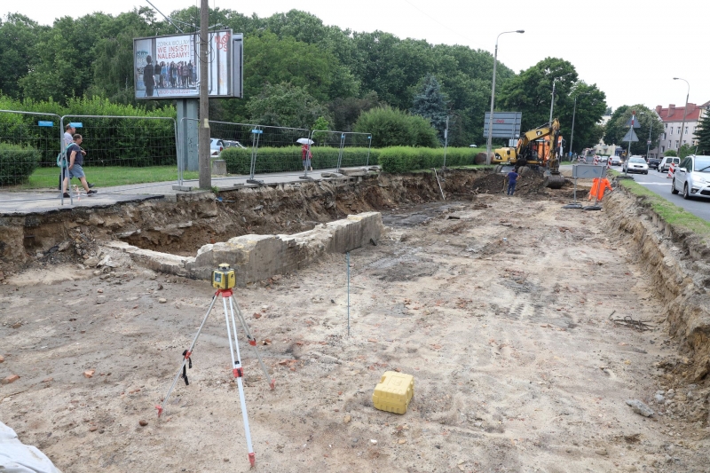 31/33 Postęp prac przy ul. Chrobrego i Mieszka I - lipiec 2021