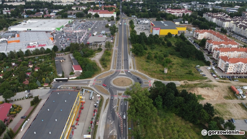 6/6 Teren gdzie zostanie wybudowany sklep Netto na os. Europejskim